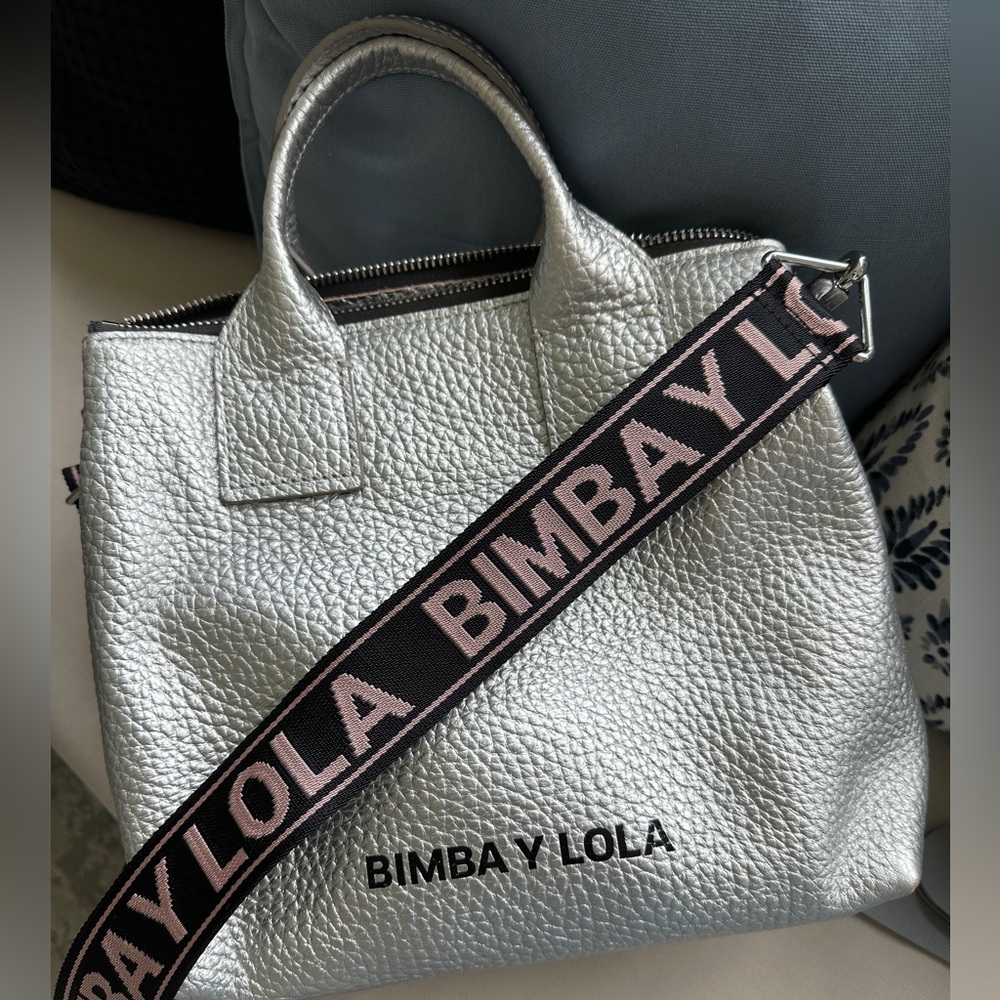 BIMBA Y LOLA original Spanish 100% leather bag